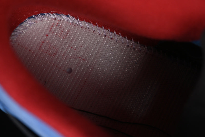 Travis Scott x Air Jordan 4 - “Cactus Jack Houston Oilers”