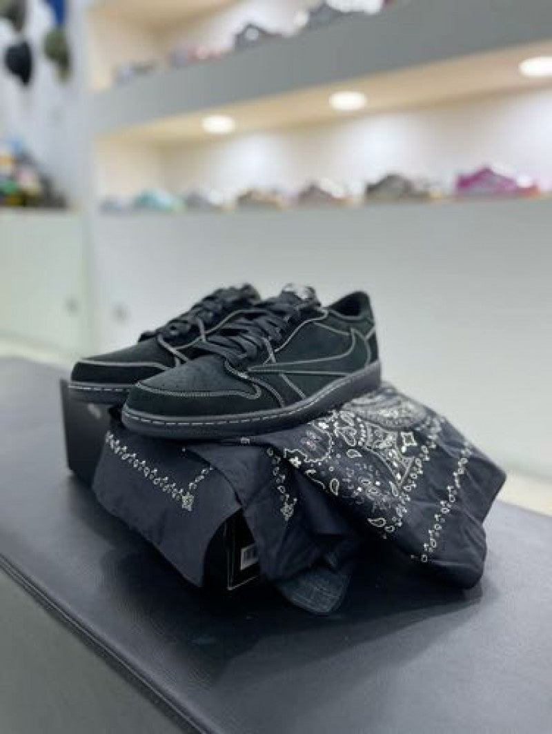 Nikee Air Jordan Phantom Low x Travis Scott Semi Ua Full Kit