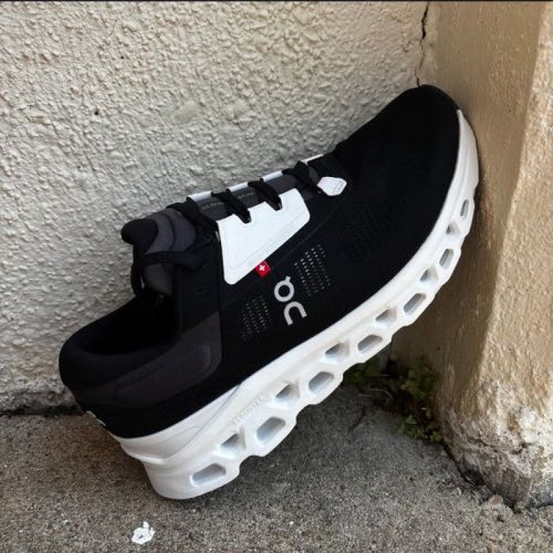 On Running CloudStatus 3 Black