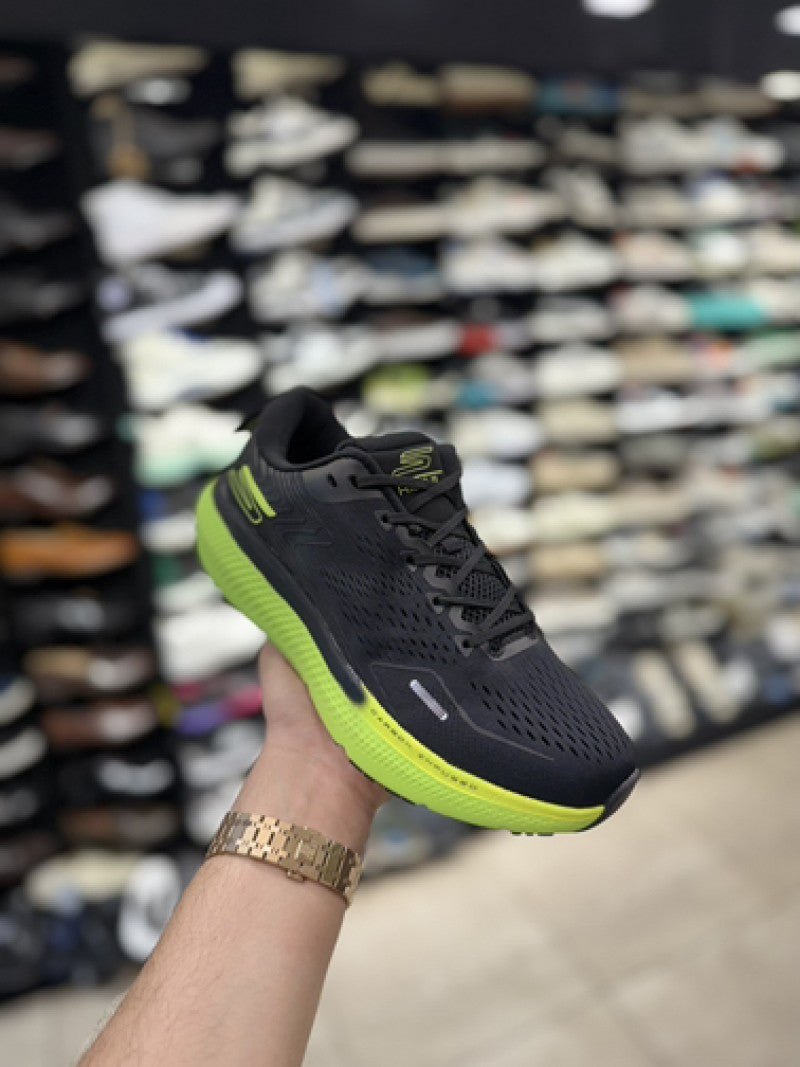 skecher Go run arch fit ride 11 black green
