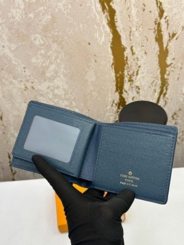 LOUIS VUTTION BLACK PREMIUM WALLET WITH OG BOX MO NO - 41