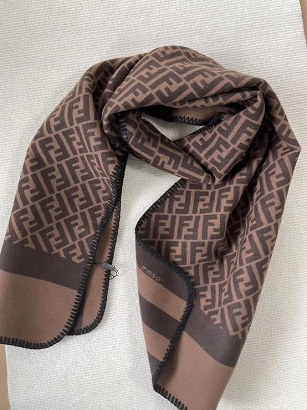 Fendi FF3 Woollen Unisex Muffler With Plain ZipLock Bag