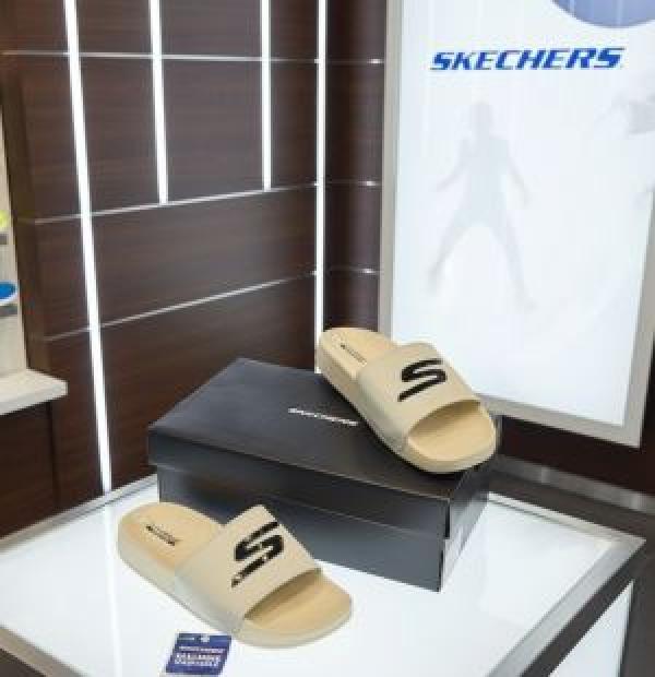 Crem-SKECHERS-HYPER-BURST-SLIDE
