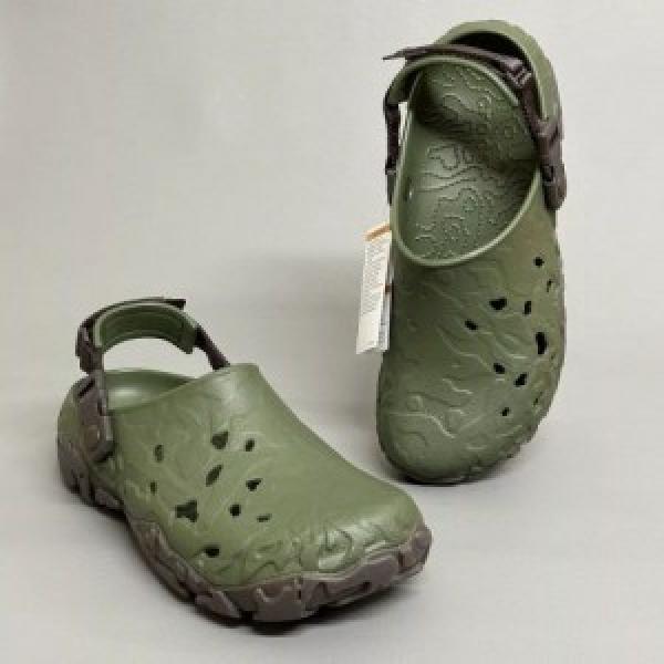 Crocs-all-terrain-atlas-army-green-clogs-sandals