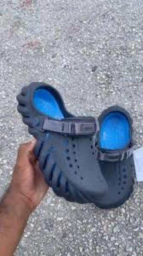 Crocs-Echo-Clog-blue