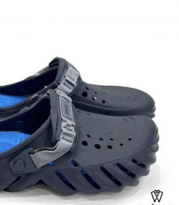 Crocs-Echo-Clog-blue